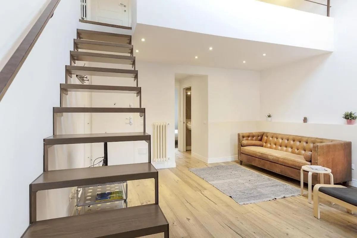 Ghibellina Attic Apartment Florence