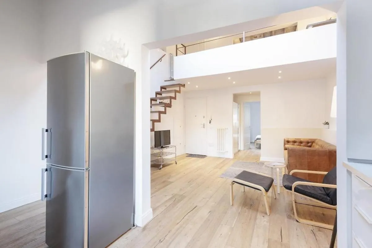 Ghibellina Attic Apartment Florence